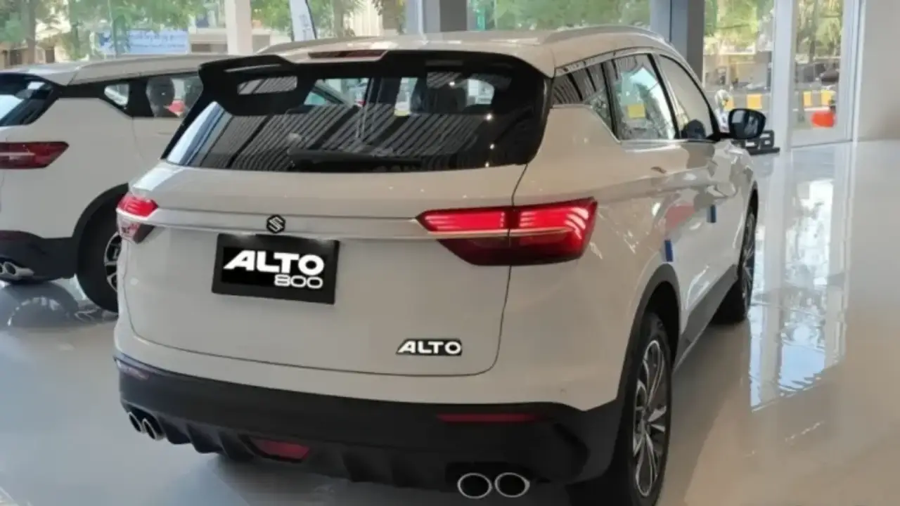 New Maruti Alto K10 with 6 Airbag